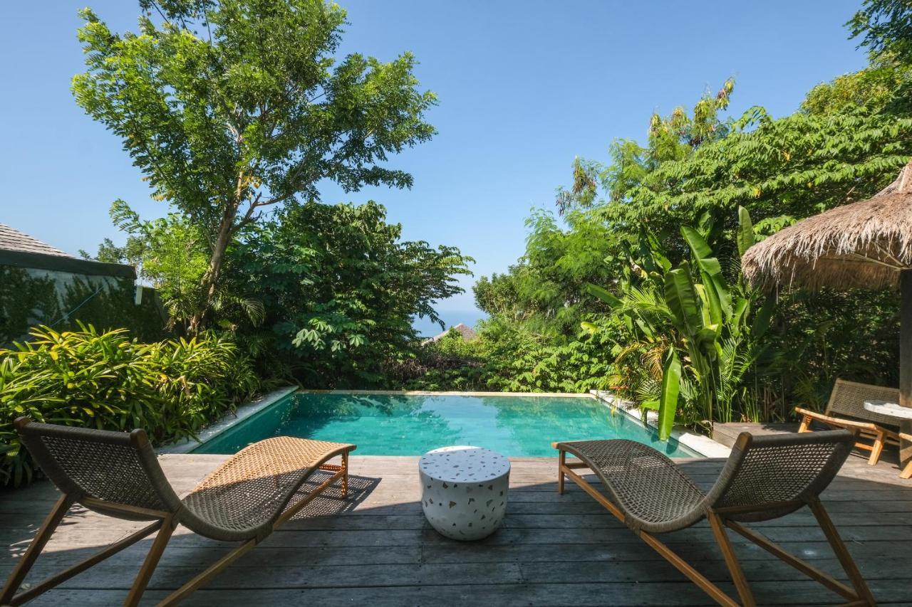Salty Breeze Bali Hotel Ungasan  Exterior photo