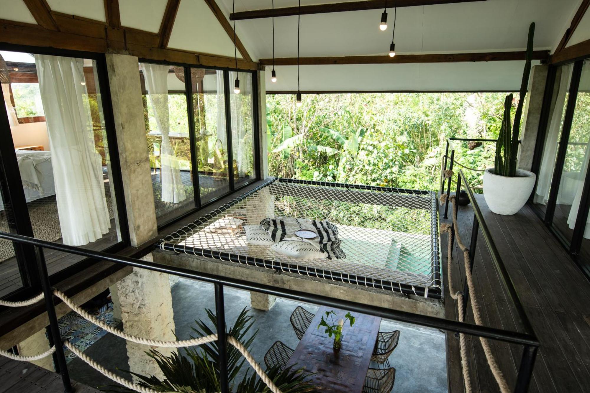 Salty Breeze Bali Hotel Ungasan  Exterior photo