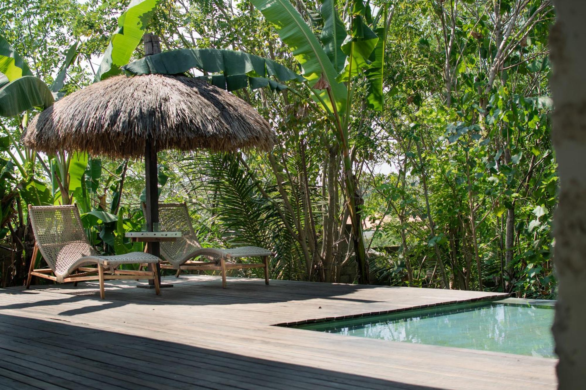Salty Breeze Bali Hotel Ungasan  Exterior photo