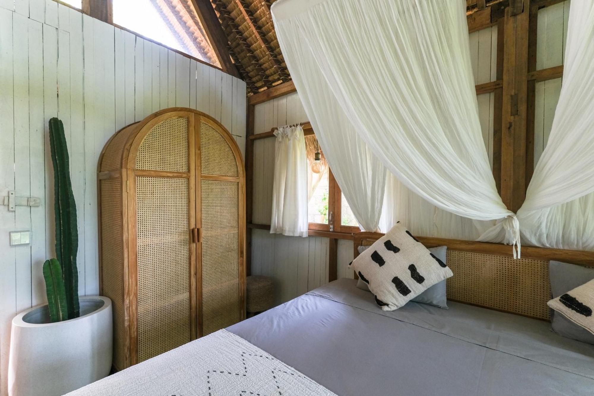 Salty Breeze Bali Hotel Ungasan  Room photo