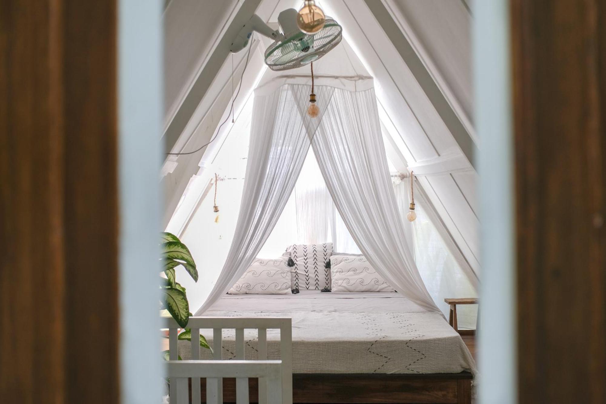 Salty Breeze Bali Hotel Ungasan  Room photo