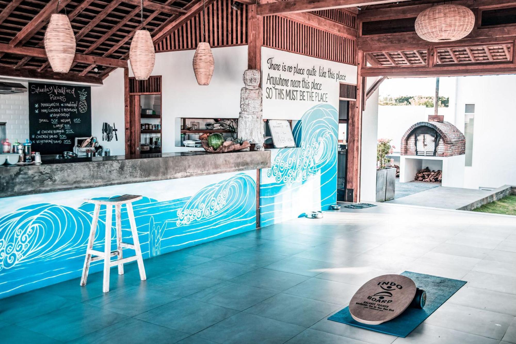 Salty Breeze Bali Hotel Ungasan  Exterior photo